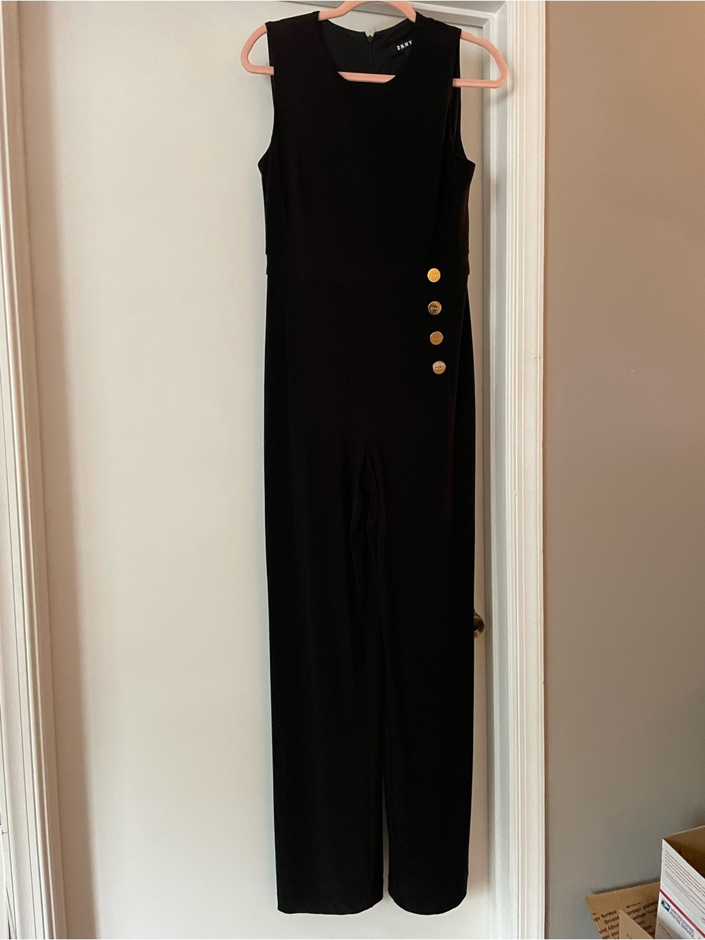 DKNY Black Sleeveless Wide-Leg Jumpsuit with Gold Button Detail -Size 6 - Picture 6 of 9